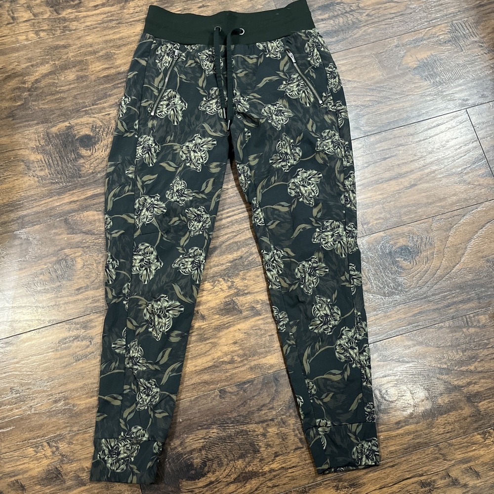 Athleta Trekkie North Printed Jogger Women Sz 0 Dark Floral Pull On Pants Hiking